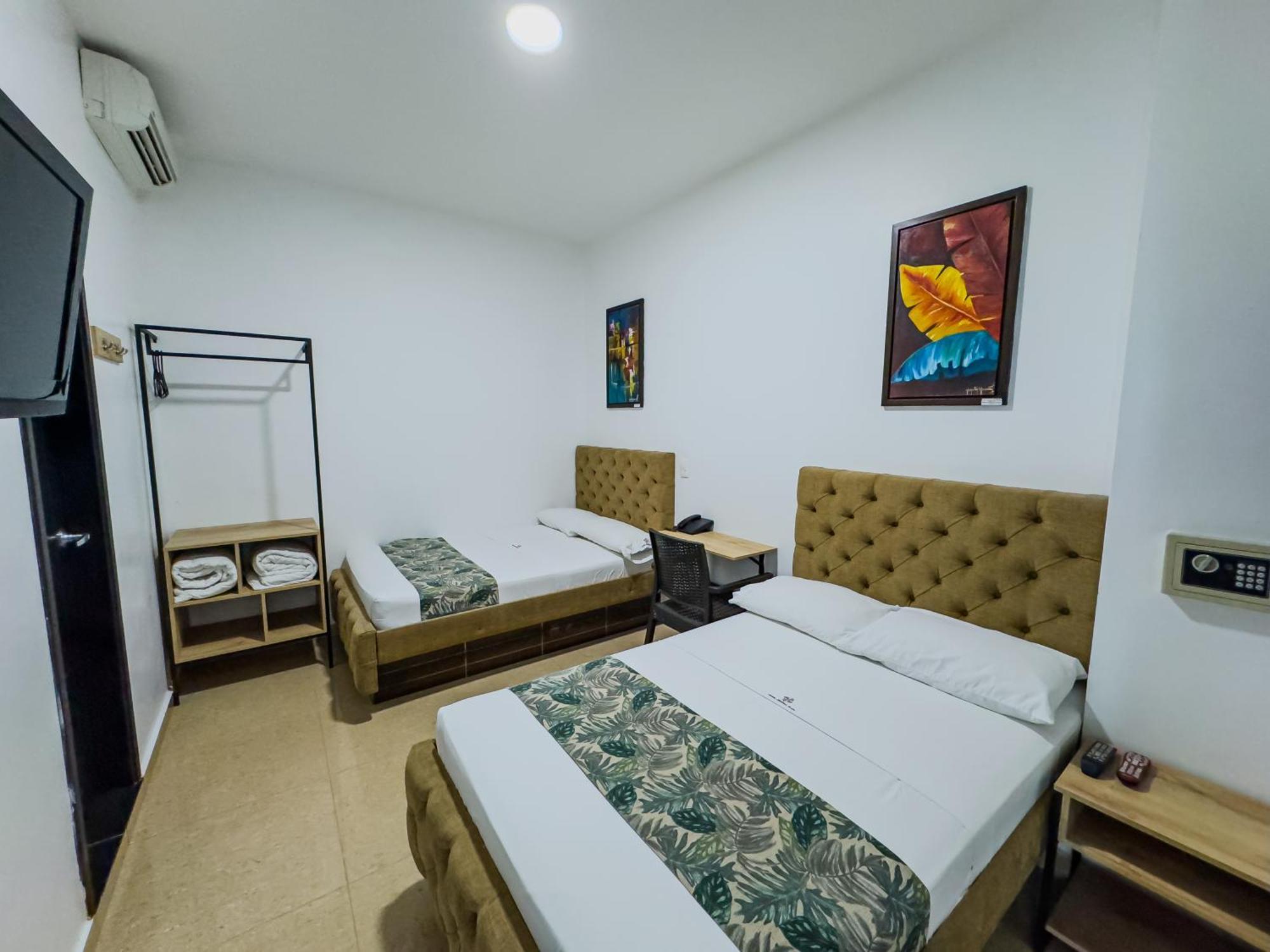 Hotel Central Plaza Medellin Itagüí Екстериор снимка